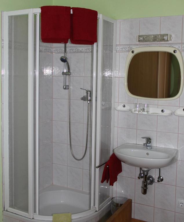 Gasthof-Pension Reidnwirt Baldramsdorf Szoba fotó