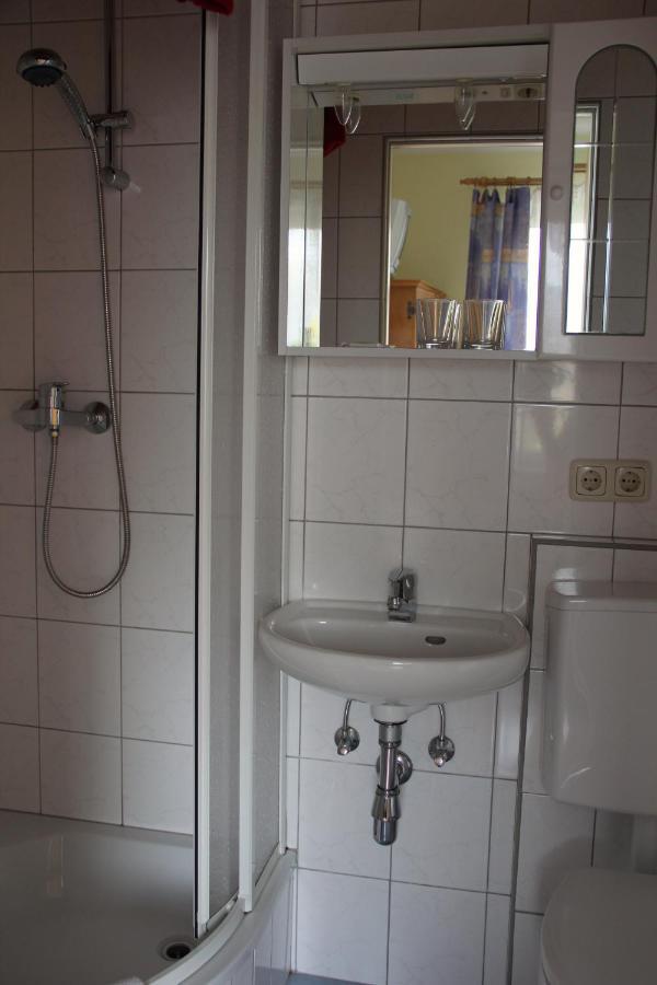 Gasthof-Pension Reidnwirt Baldramsdorf Szoba fotó
